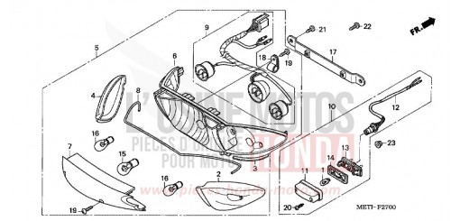 FEUX COMBINES ARRIERE CBF500A4 de 2004